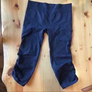 Ivivva seamless capris